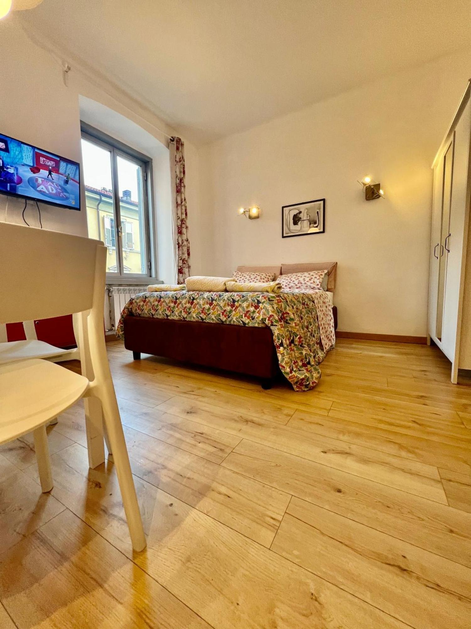 Alla Scalinata Del Teatro Rossetti Confort Suites Parcheggio Trieste Ngoại thất bức ảnh